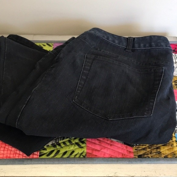 Lands' End Ankle Length Straight Leg Jeans - Picture 13 of 15